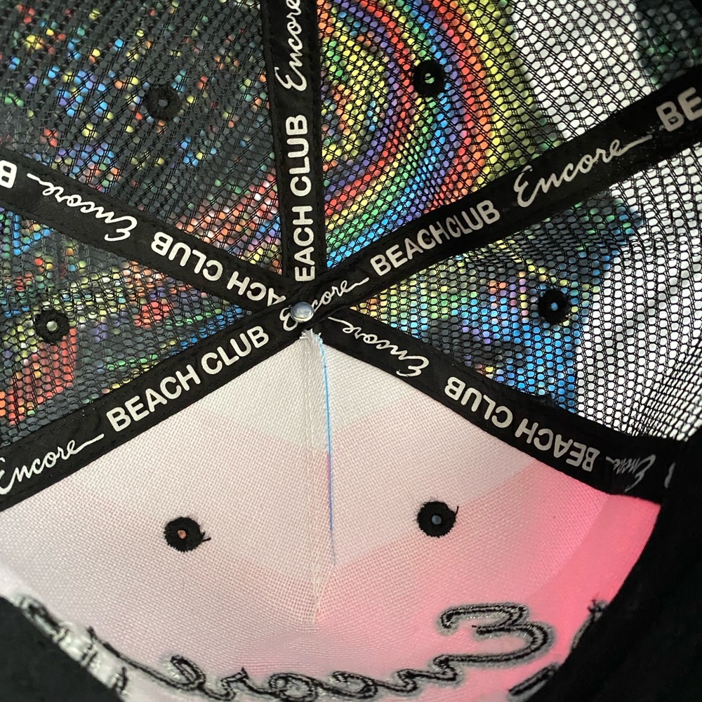 hat - Picture 4 of 7